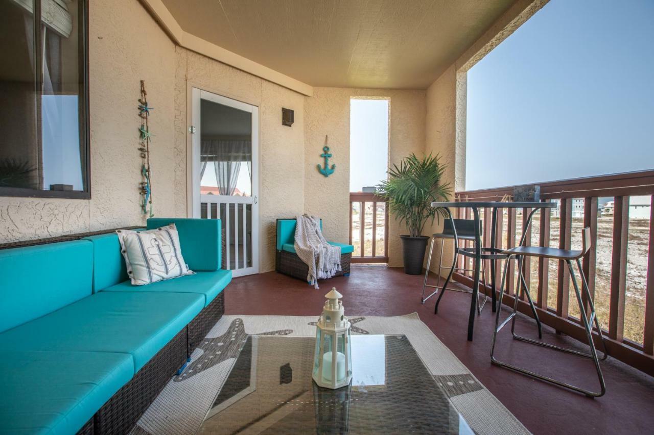 Seashell Escape Apartment Наваре Екстериор снимка