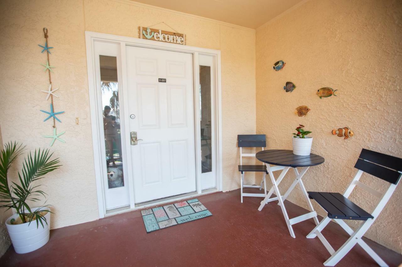 Seashell Escape Apartment Наваре Екстериор снимка