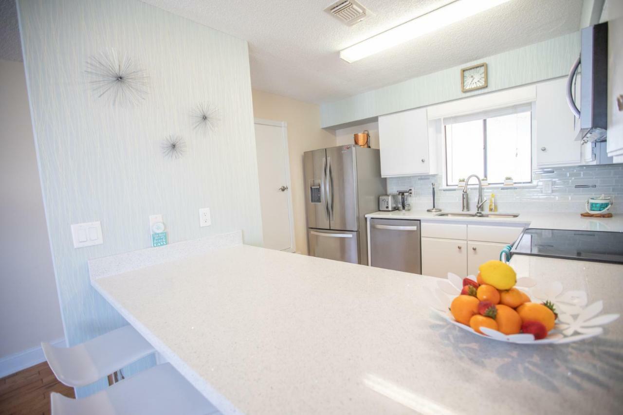 Seashell Escape Apartment Наваре Екстериор снимка